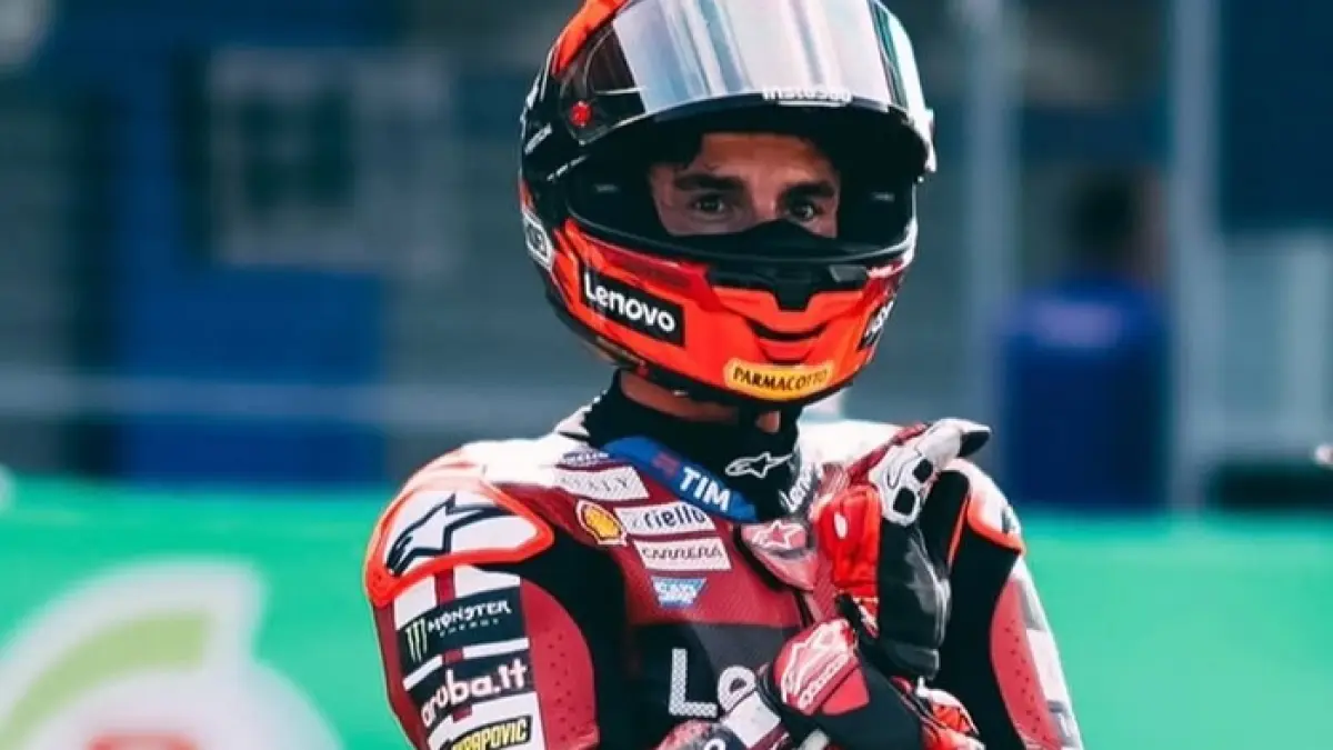 Marc Marquez difavoritkan raih pole position MotoGP Amerika 2026, tapi Bezzecchi dan Acosta siap jadi ancaman serius.