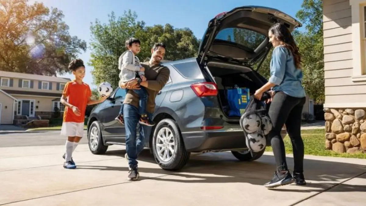 Cari mobil bandel? Cek daftar mobil bekas rekomendasi 2026 ini! Dari Avanza hingga Brio, intip tips agar tidak tertipu kilometer putaran!