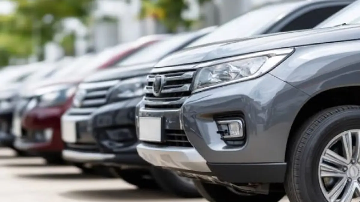 Mau beli mobil seken? Simak daftar mobil bekas rekomendasi 2026! Cek tips hindari tipuan odometer dan karat ban serep agar tidak rugi bandar!