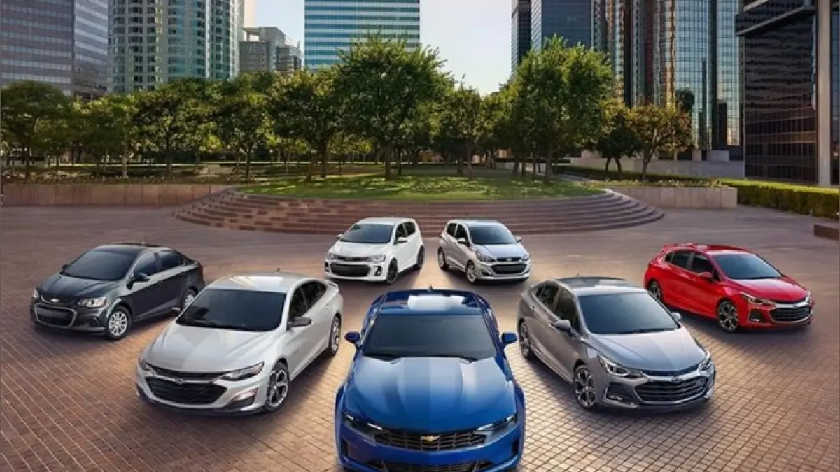 Mobil bekas murah biaya servis rendah 2026, pilihan hatchback irit Rp50 jutaan dengan pajak ringan dan perawatan mudah.