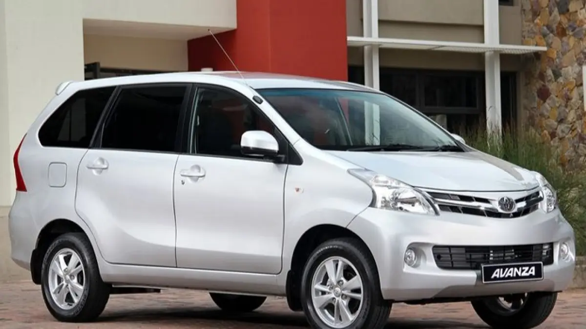 Rekomendasi mobil bekas 2026: Honda Brio, Toyota Innova Reborn, Mitsubishi Expander, dan Honda HRV. Harga stabil, durabilitas tinggi, cocok untuk keluarga.
