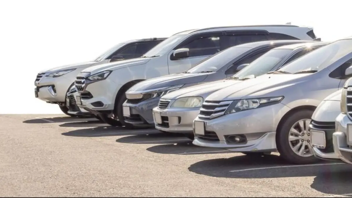 Mobil bekas paling stabil di Indonesia, dari Panther hingga Avanza. Beli sekarang, jual lagi tidak bikin rugi!