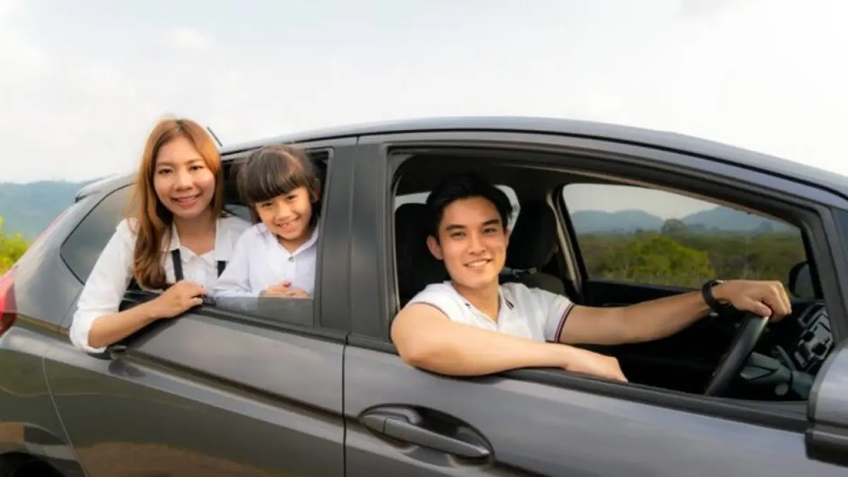 Rekomendasi mobil MPV Rp100 jutaan terbaik, dari Avanza hingga Xpander, cocok untuk keluarga dengan budget terbatas.