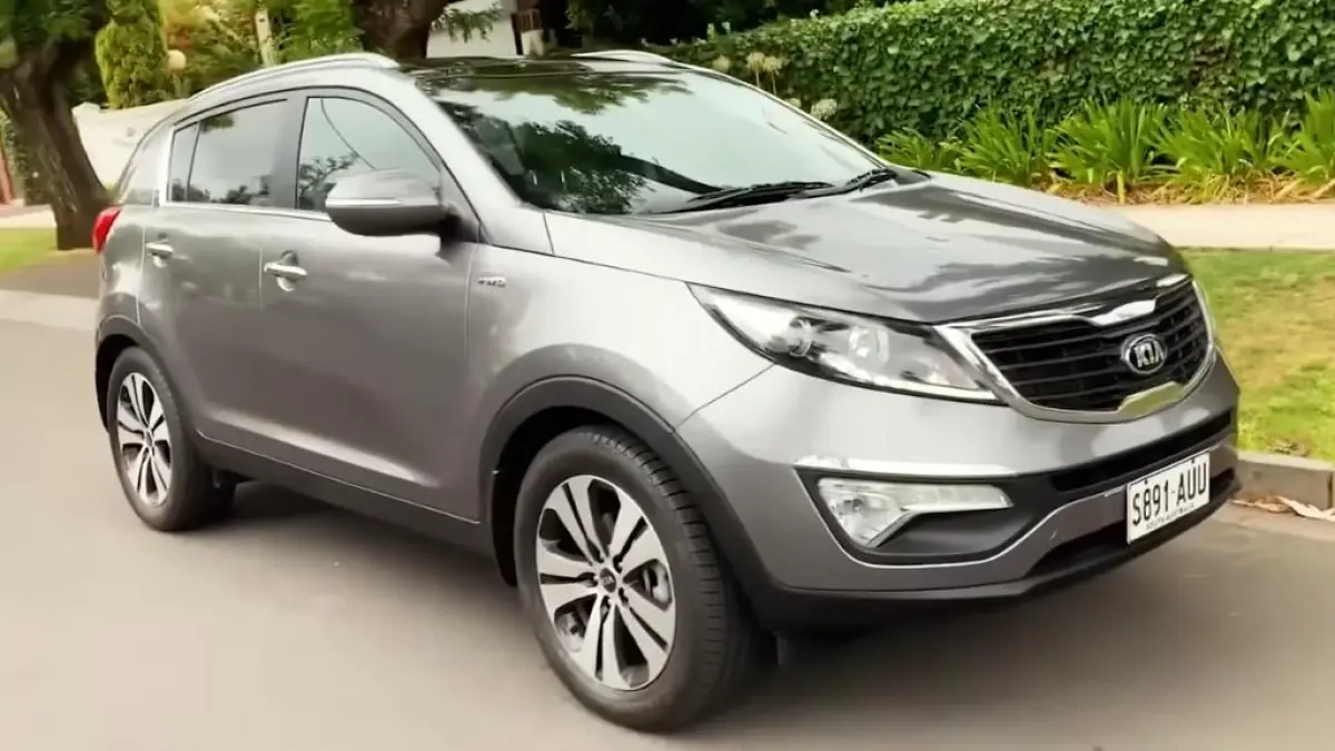 SUV bekas 150 jutaan terbaik: BR-V, Sportage, Captiva, dan Rush. Simak perbandingan lengkap sebelum beli!