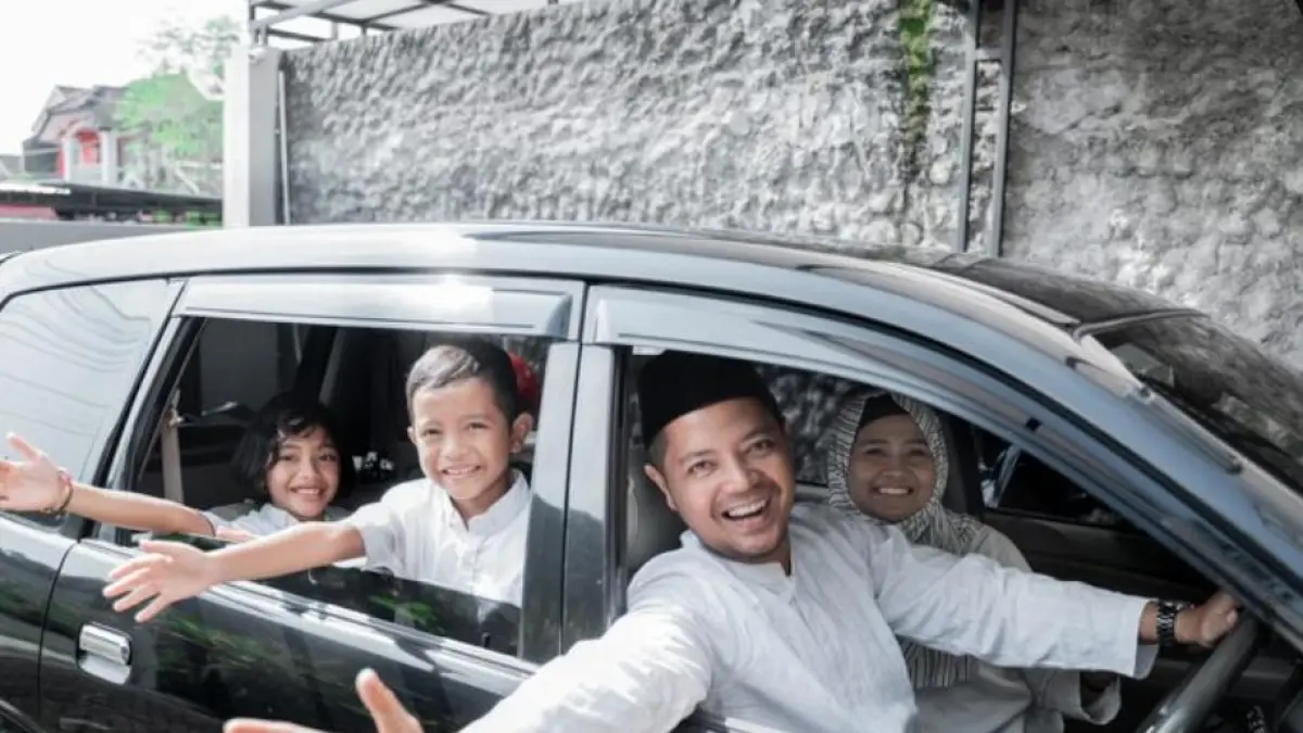 Toyota Alphard vs Toyota Avanza 2020, mana lebih worth it di harga Rp150 jutaan? Simak perbandingan lengkapnya di sini.