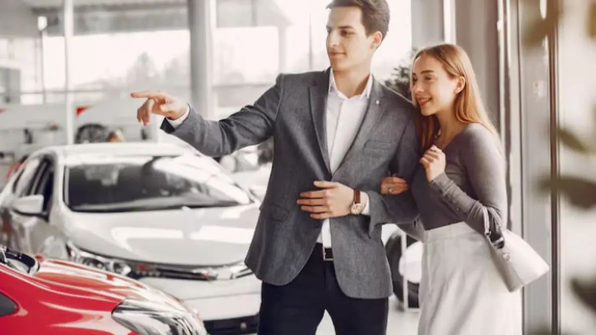 Cek daftar mobil paling laris Januari 2026! Honda Brio tetap juara, tapi BYD Atto 3 bikin kejutan besar sikut Avanza di posisi dua. Simak ulasannya!