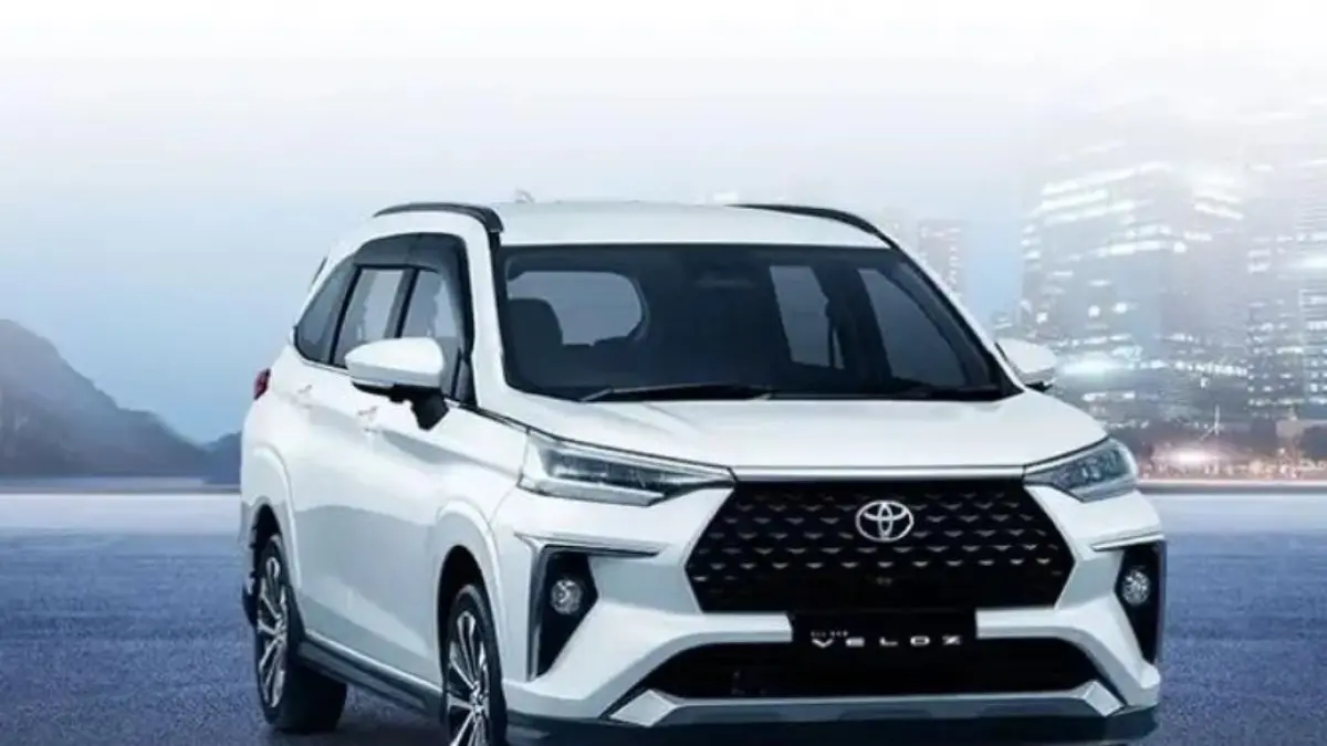 Review Toyota Veloz Hybrid: irit BBM hingga 20 km/l, kuat di tanjakan, cocok jadi mobil keluarga modern.
