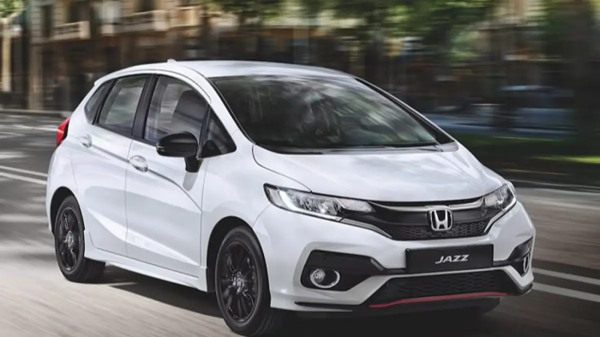 Honda Jazz GR Hybrid hadir dengan teknologi canggih, tapi dinilai kurang sporty dan tak cocok untuk pasar Indonesia.