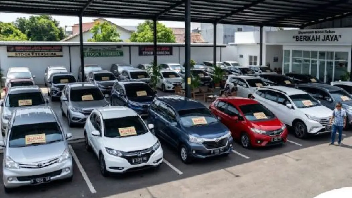 Cari mobil mudik murah? Cek daftar harga mobil bekas Ciamis di Bilal Motor. Ada Kijang & Carry Bagong mulai 10 jutaan, stok terbatas, siap pakai!