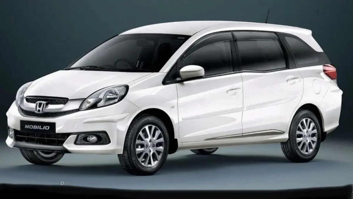 Honda Jazz 2026 hadir dengan desain premium, fitur modern dan harga dikabarkan setara LCGC. Simak spesifikasi lengkap hatchback terbaru Honda.(Pinterest)