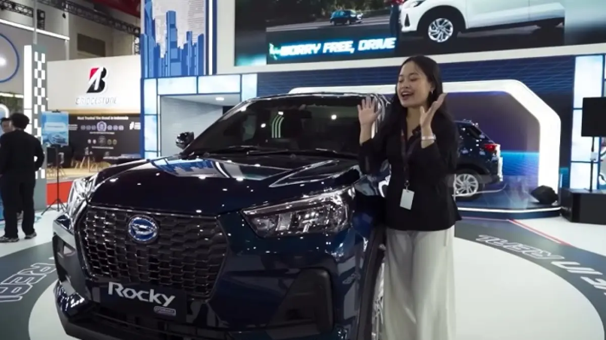 iims daihatsu terbaru 2026 hadir unik! Rocky Hybrid dan versi adventure jadi bukti mobil fleksibel dengan teknologi modern.
