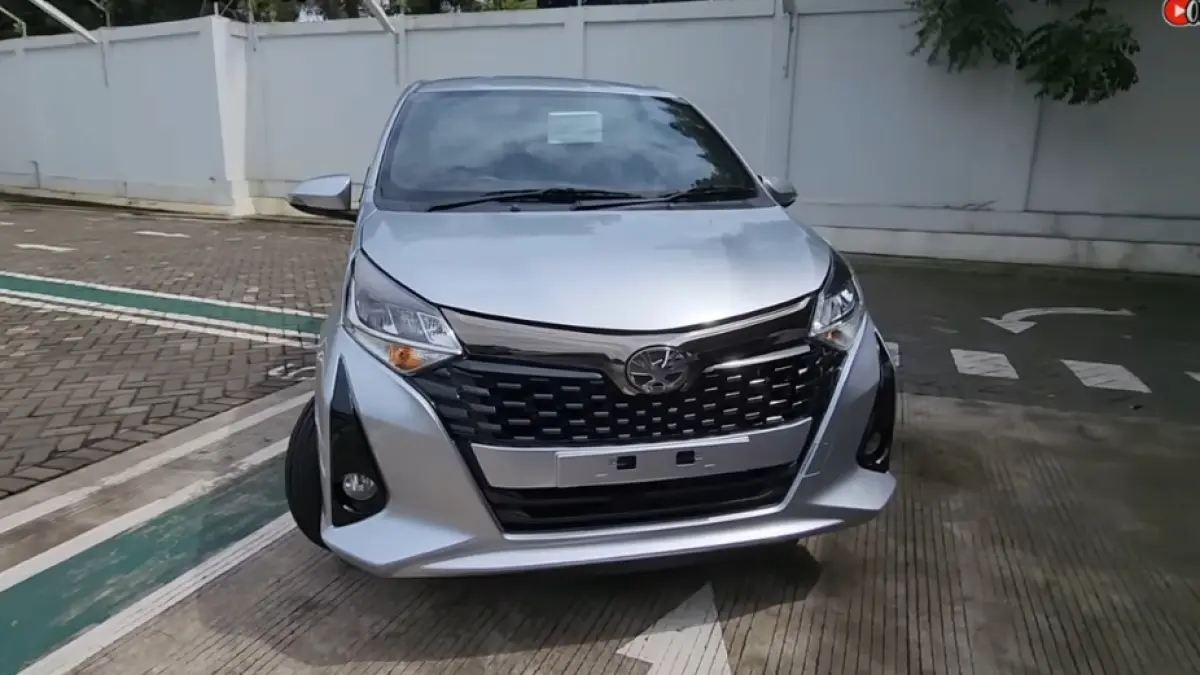 Toyota Calya 2025 sisa stok diskon besar, cicilan Rp1 jutaan, DP mulai 7%. Unit terbatas, buruan sebelum kehabisan!
