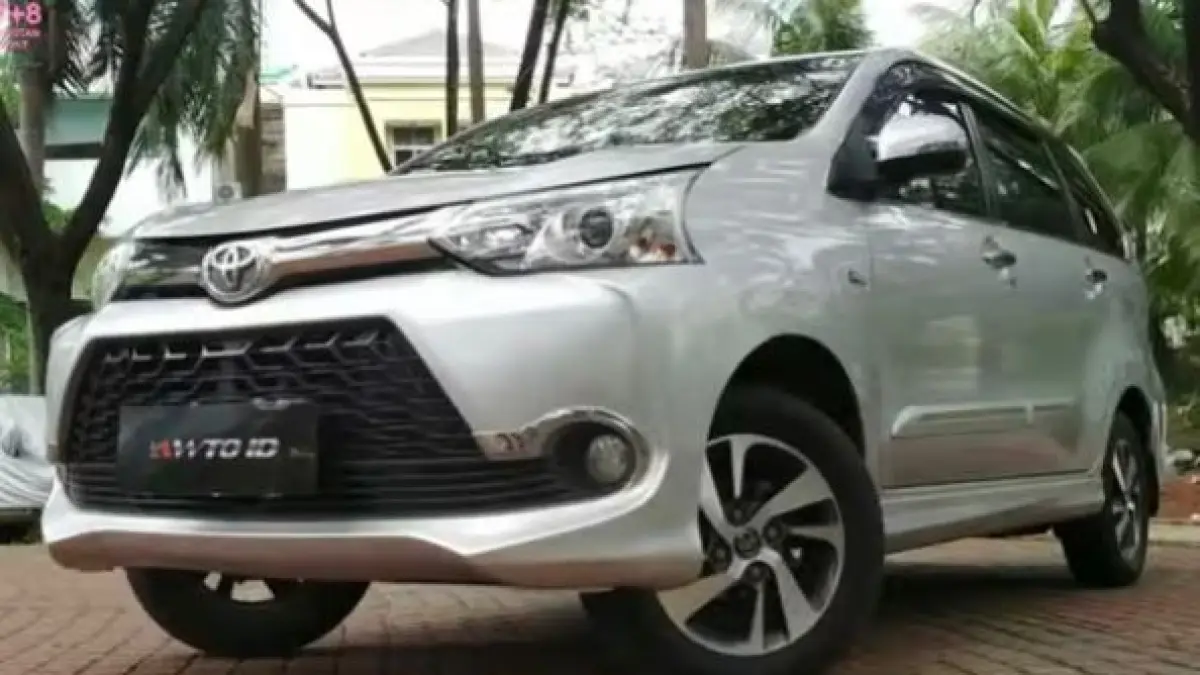 Cari mobil bekas 100 jutaan? Simak 4 rekomendasi MPV terbaik: Avanza, Innova, Ertiga & Xpander. Mesin badak, irit, dan cocok untuk keluarga!