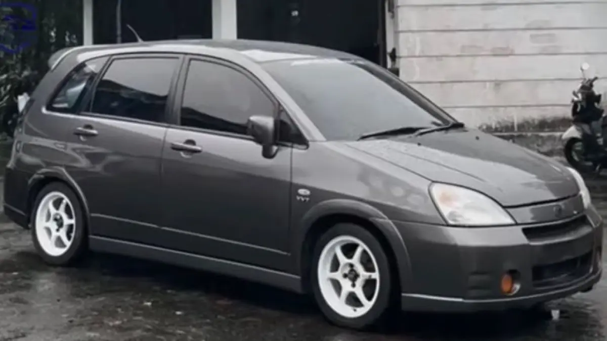 Cari mobil bekas 40 jutaan? Suzuki Aerio jawabannya! Mesin bandel, kabin lega, dan spare part melimpah. Solusi cerdas mobil murah berkualitas di 2026.