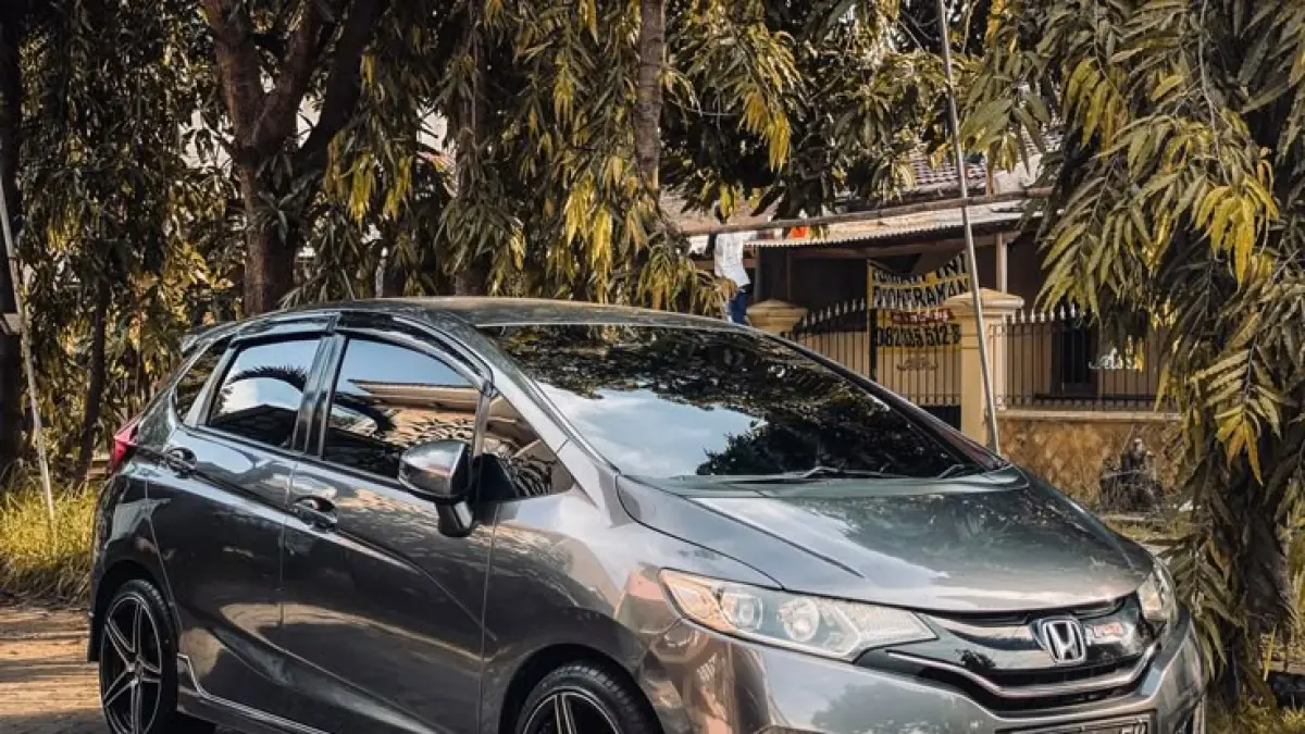 Honda Jazz bekas murah dijual mulai Rp90 jutaan. Simak deretan GE8 & GK5 dengan kondisi menarik dan siap pakai!(Pinterest)