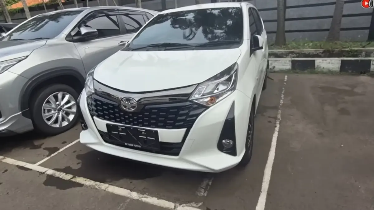 Promo Toyota Calya 2026 hadir dengan cicilan Rp1 jutaan, DP ringan, dan tanpa bunga. Kesempatan terbaik beli mobil murah!
