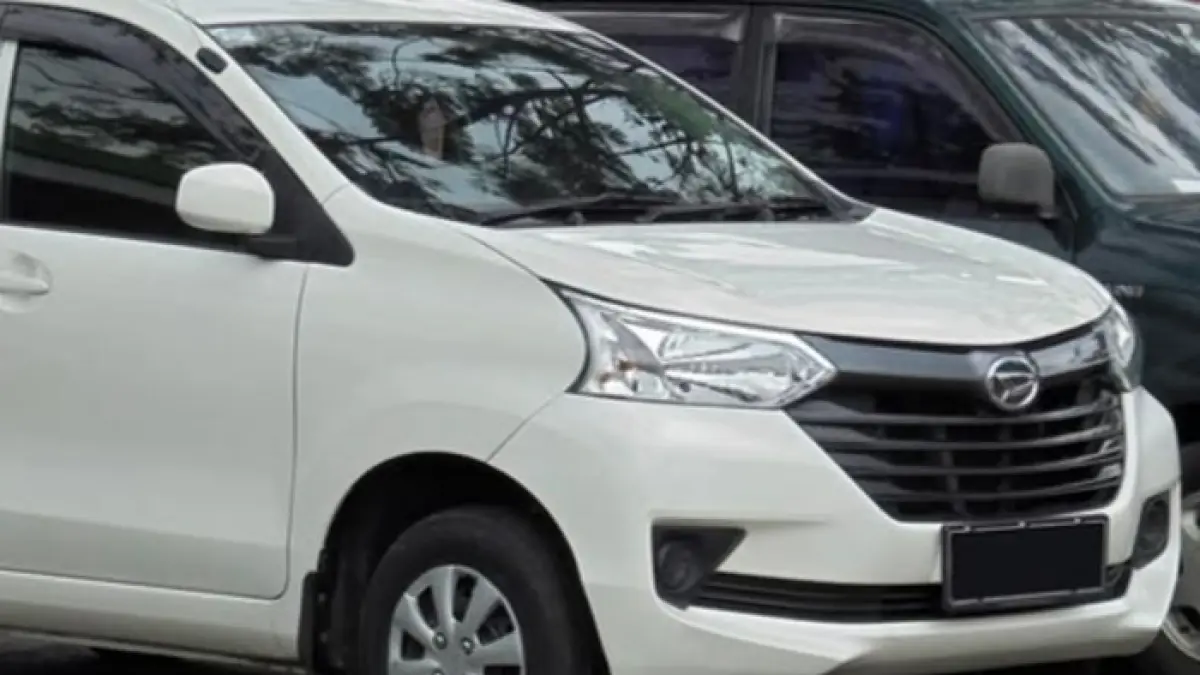 7 mobil bekas Rp80 jutaan terbaik 2026, irit, bandel, dan minim drama. Cocok untuk pemula cari mobil harian aman.