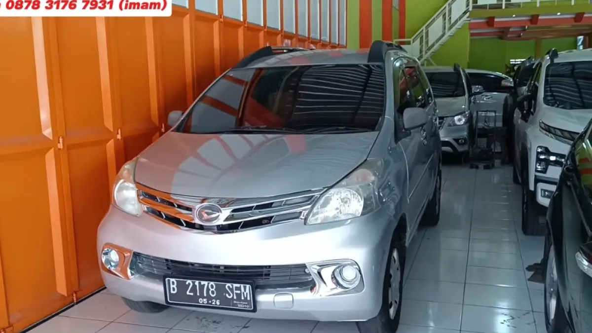 Harga Daihatsu Xenia 2015 tipe X manual terbaru, lengkap spesifikasi, fitur, dan simulasi kredit syariah DP mulai Rp37 juta