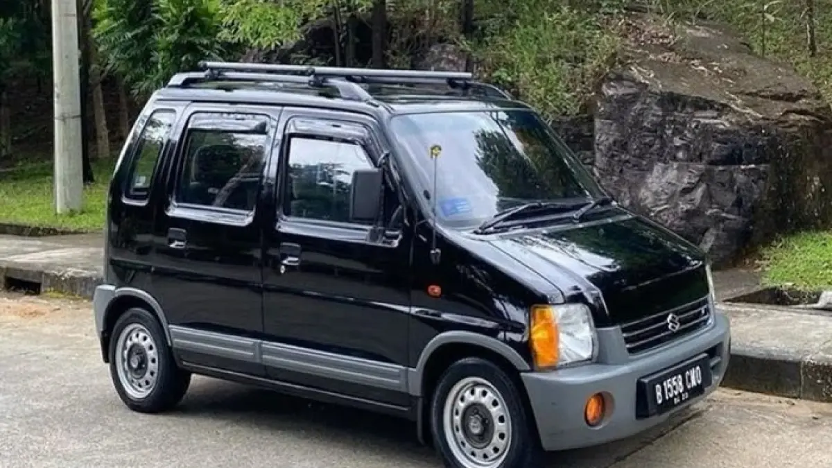 Perbandingan mobil bekas murah Rp50 jutaan 2026, Karimun, Kijang, Taruna, Panther, dan APV. Mana paling worth it?