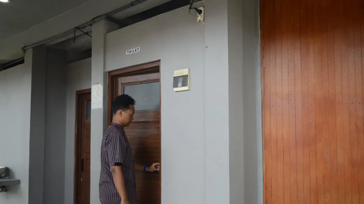 Wajah Alun-Alun Kota Blitar kembali dipoles agar terlihat lebih menarik.