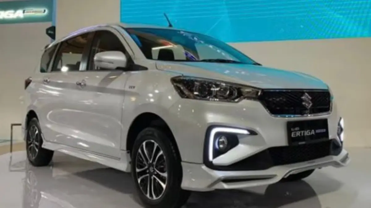 Cari mobil paling irit di Indonesia? Simak daftar 3 mobil hybrid yang bikin bensin makin irit, bahkan lebih hemat dari motor bebek. Cek infonya!(screenshot youtube)
