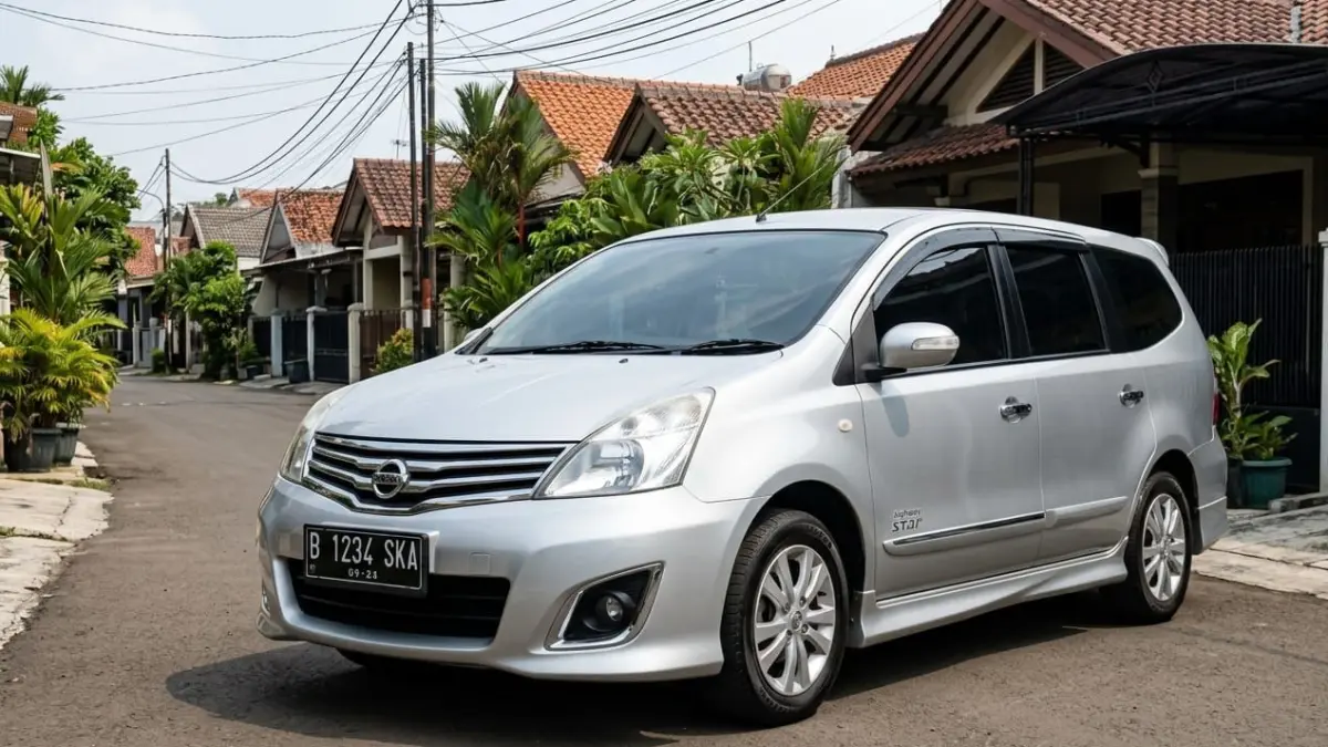Nissan Grand Livina HWS irit dan nyaman, tapi punya kekurangan. Ini review jujur kelebihan dan minusnya di pasar mobil bekas.