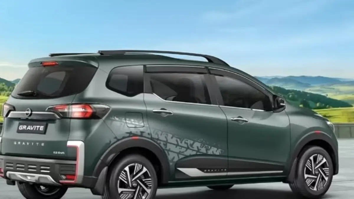 Nissan Gravite 7 kapan masuk Indonesia? Ini prediksi rilis, harga, dan peluangnya guncang pasar MPV murah. (SC YOUTUBE)