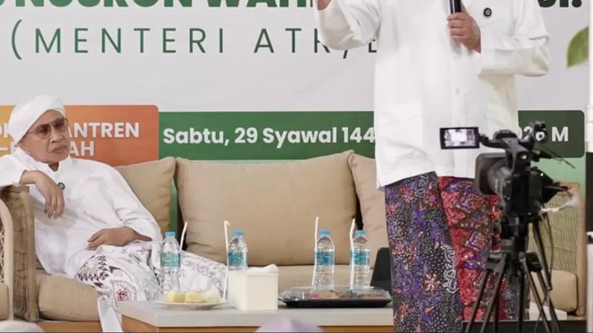 Menteri Nusron Wahid ajak santri kuasai STEM! Simak motivasi pentingnya lulusan pesantren jadi pelaksana kebijakan teknologi dan pemimpin masa depan.
