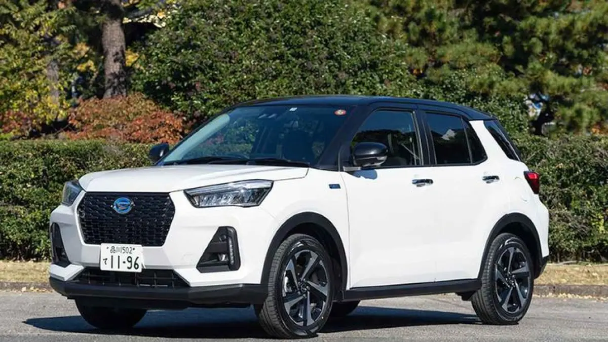 Rekomendasi SUV premium Rp80 jutaan seperti X-Trail dan Harrier, tampil mewah dengan harga terjangkau dan fitur lengkap.(Pinterest)