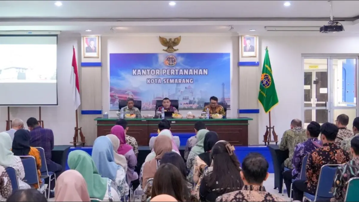 Wamen ATR/BPN Ossy Dermawan tegaskan jangan tunda berkas warga! Simak instruksi terbaru percepat layanan pertanahan dan transparansi biaya di sini!