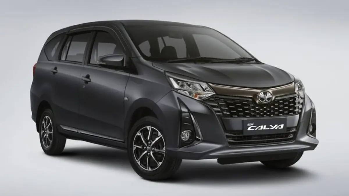 Toyota Calya G 2026 hadir dengan desain baru, fitur lengkap, dan harga terjangkau, masih jadi mobil keluarga murah favorit di Indonesia.(Pinterest)