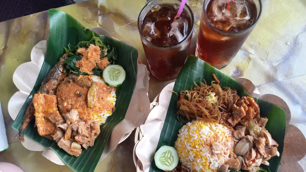 LEZAT: Nasi lodeh khas pawon dahar jadi salah satu menu yang direkomendasikan. 