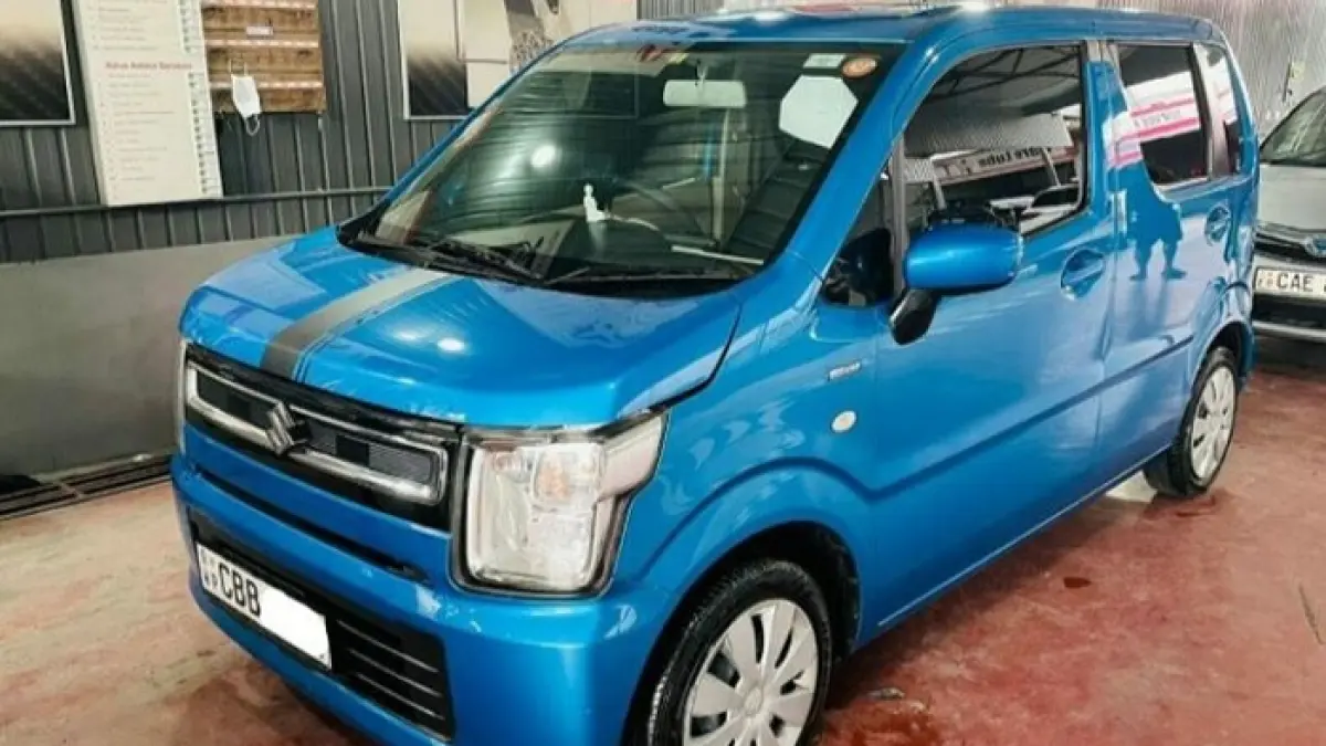 Suzuki Karimun 2026 hadir dengan desain modern, fitur lengkap, dan harga terjangkau. City car irit ini jadi incaran baru di Indonesia. (Pinterest)
