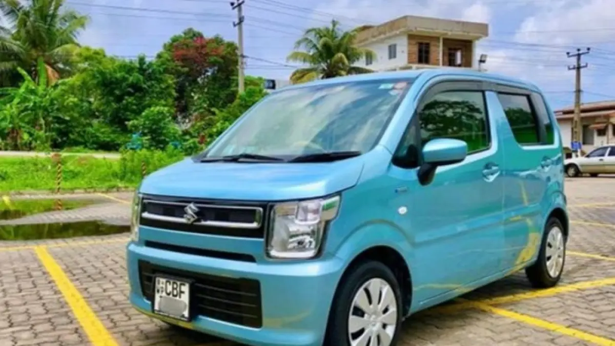 Suzuki Karimun 2026 hadir dengan fitur canggih dan potensi hybrid, jadi city car irit BBM paling menarik di kelasnya. (Pinterest)