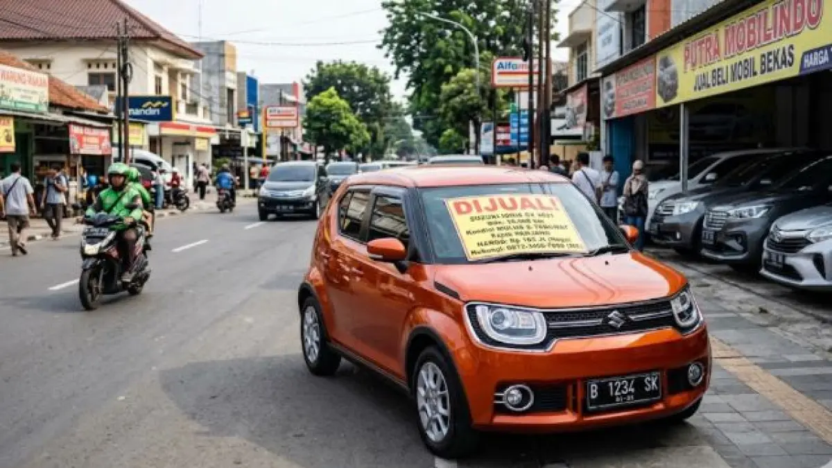 Honda Brio 2026 resmi naik kelas! Dilengkapi Kamera 360, Honda Sensing, dan layar 12,3 inci. Intip harga terbaru mulai Rp167 jutaan di sini! (gemini ai)