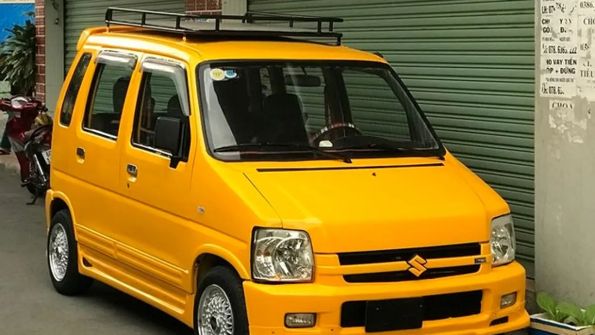Mobil bekas Rp50 jutaan 2026 terbaik, irit, mesin bandel, spare part mudah, cocok untuk harian dan keluarga. (Pinterest)