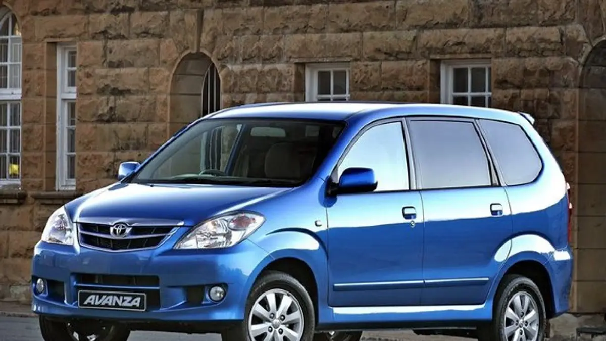 Mobil harga Rp50 jutaan terbaik 2025, ini 5 pilihan irit, bandel, dan minim risiko untuk pemakaian harian. (Pinterest)