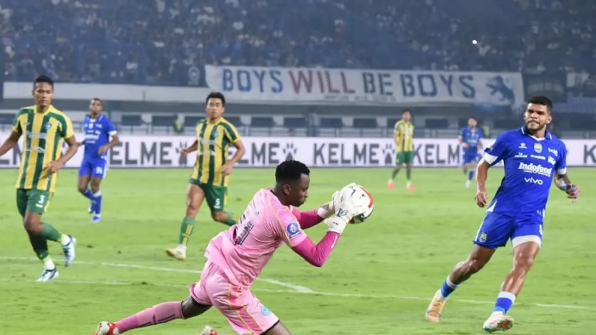 Kadu Monteiro resmi ke Persib Bandung hingga 2030, disebut pengganti Martin Paes. Sinyal kuat Maung Bandung! SC IG kadum_oficial_41