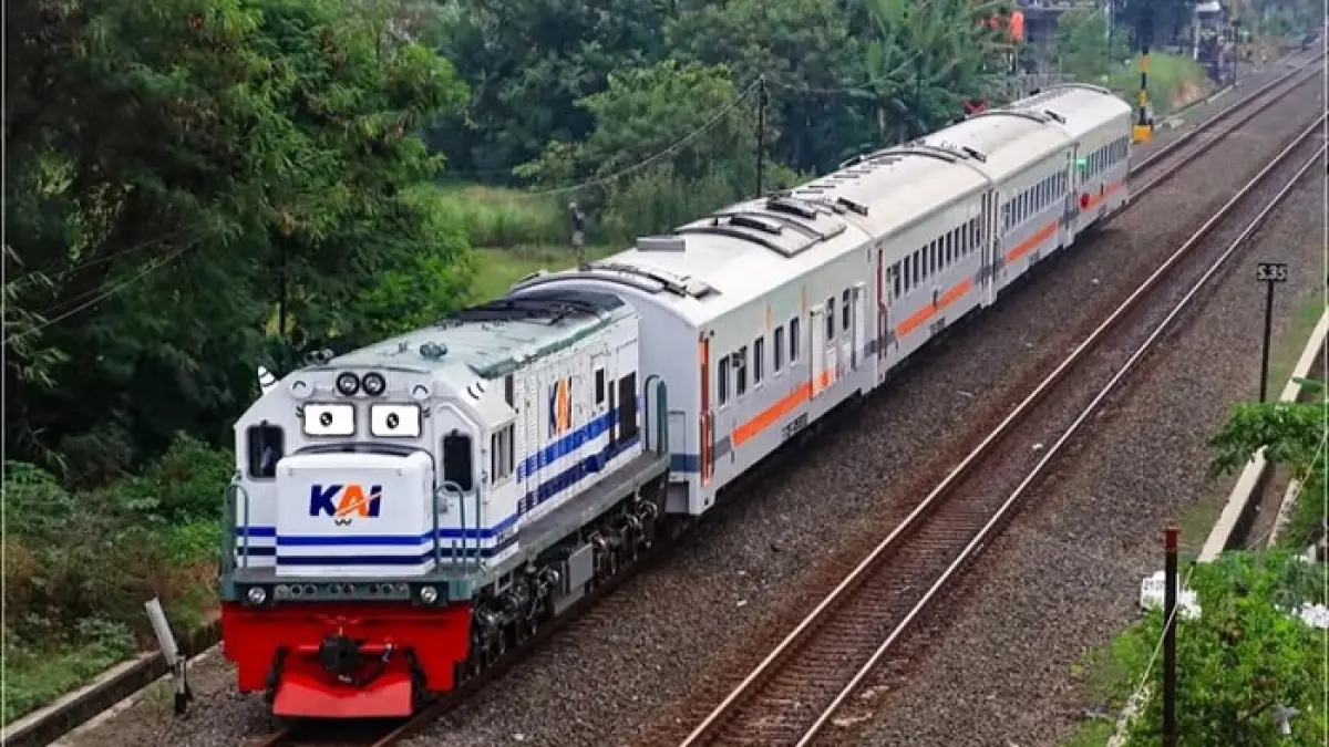 Kereta Api Singasari New Generation 2026 hadir dengan fasilitas modern, harga murah, dan kenyamanan setara eksekutif. (Pinterest)