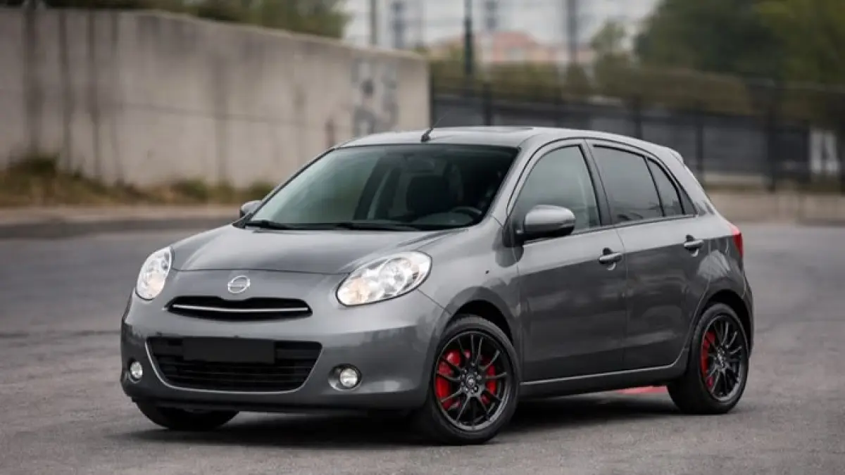 Rekomendasi mobil hatchback murah di bawah 100 juta, irit, nyaman, dan cocok untuk harian. Simak 5 pilihan terbaiknya di sini ! (Pinterest)