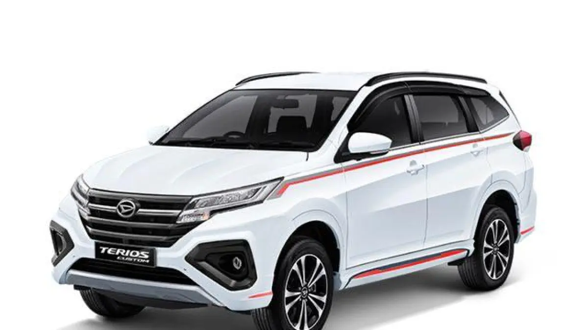 Mobil bekas Rp100 jutaan terbaik 2026, ini 7 pilihan paling irit, bandel, dan cocok untuk keluarga Indonesia.
