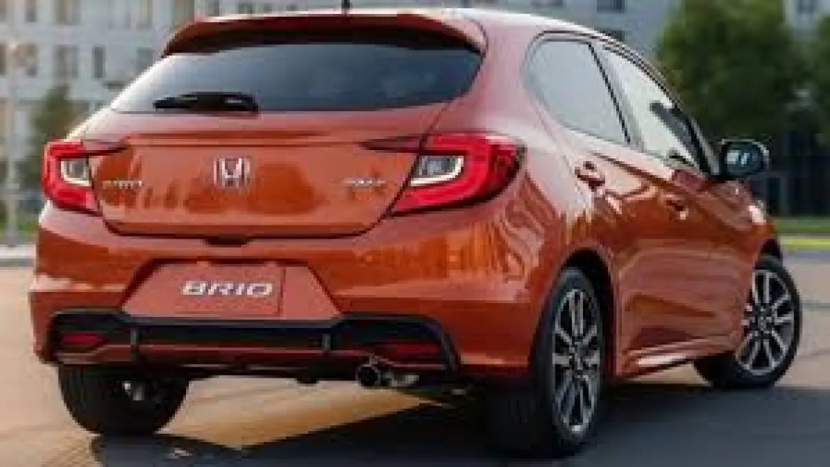 Bingung pilih Honda Brio Satya lama atau baru? Intip perbandingan performa, fitur, hingga harga bekasnya yang makin terjangkau di sini!