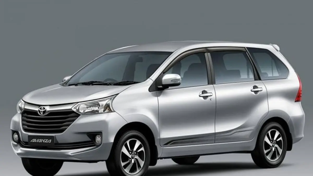Mobil bekas 50 jutaan terbaik untuk harian, dari city car hingga MPV keluarga. Pilihan hemat dan nyaman! (Pinterest)