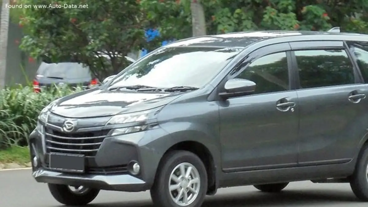 Mobil bekas di bawah Rp 50 jutaan 2025 makin diburu, dari Honda Jazz hingga Xenia irit dan bandel. (Pinterest)