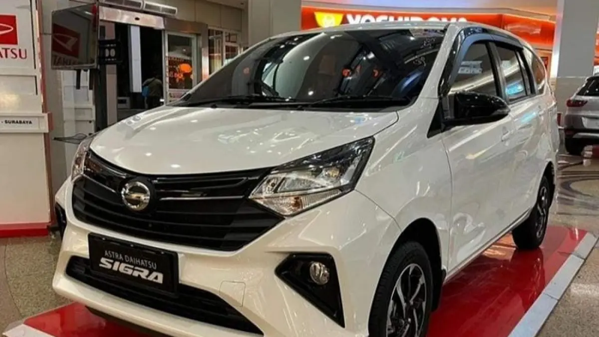 Mobil murah irit BBM 2026 jadi incaran! Ini 4 pilihan terbaik dengan konsumsi bensin paling hemat di Indonesia. (Pinterest)