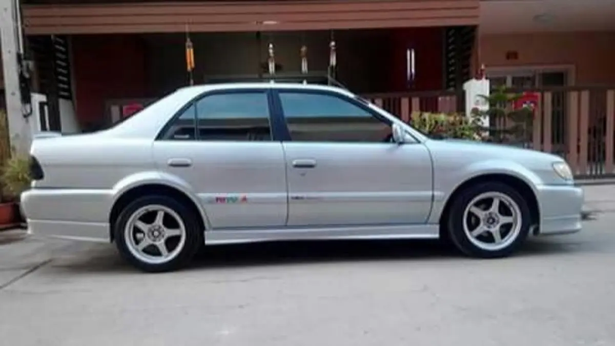 Rekomendasi mobil bekas bandel di bawah Rp50 juta tahun 2026, murah pajak dan cocok harian. (Pinterest)