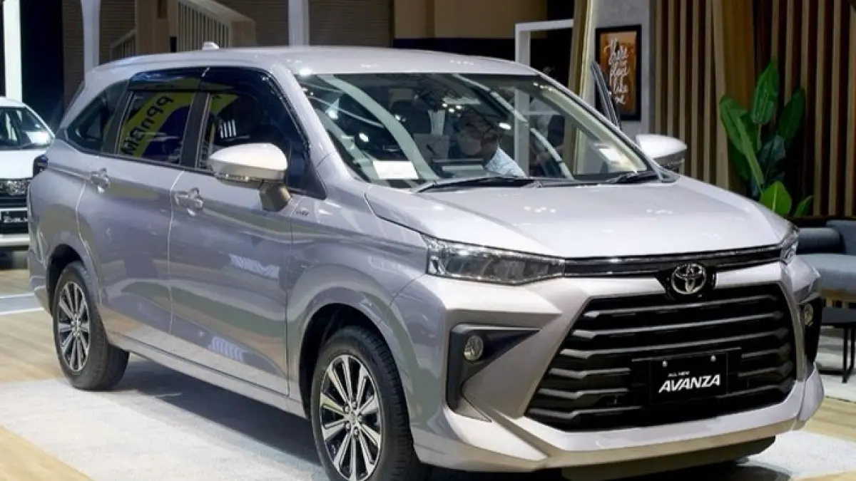 Rekomendasi mobil Jepang harga 50 juta terbaik: Avanza, Jazz, dan Swift, irit, tangguh, dan cocok untuk keluarga. (Pinterest)