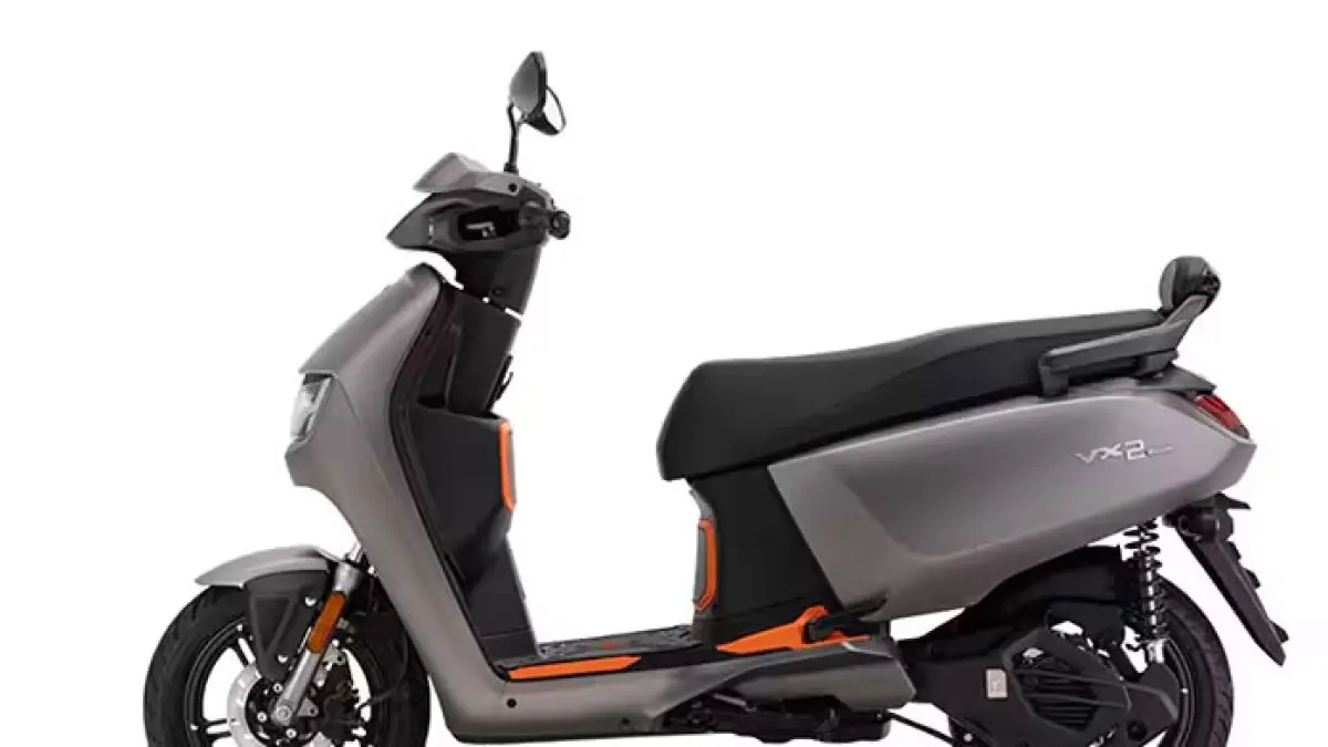 Motor listrik Polytron EVO 2026 hadir dengan jarak 150 km, fast charging 1 jam, dan fitur canggih, siap saingi motor listrik global.(Pinterest)