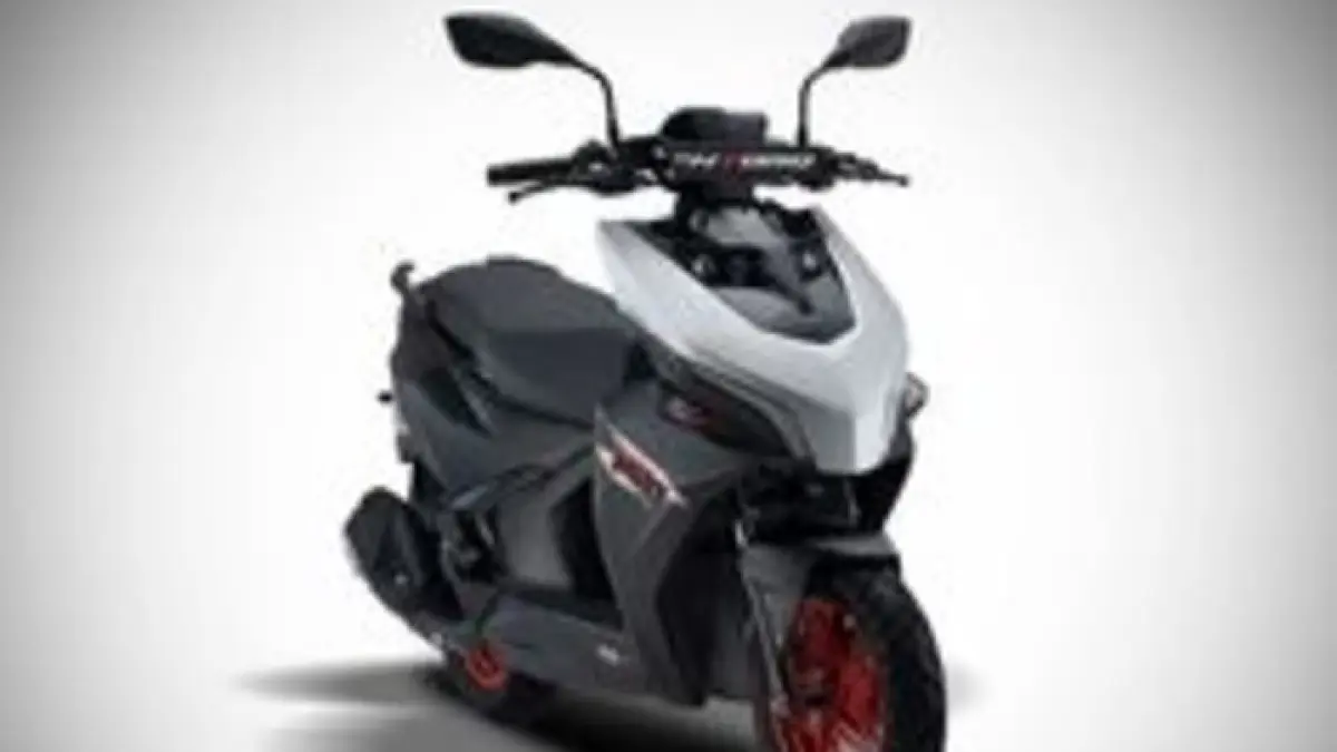 Perbandingan Polytron Fox Air dan Alpha Entry ungkap mana motor listrik terbaik untuk harian, fitur, performa, dan kenyamanan.