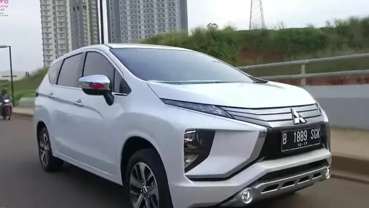 5 mobil keluarga bekas terbaik untuk mudik 2025, dari Avanza hingga Innova Diesel yang terkenal bandel dan irit BBM.
(sceeenshot youtube)